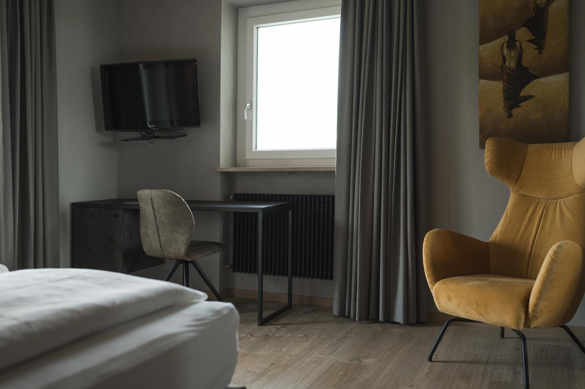 Haus Artus Aparthotel Шена Екстериор снимка