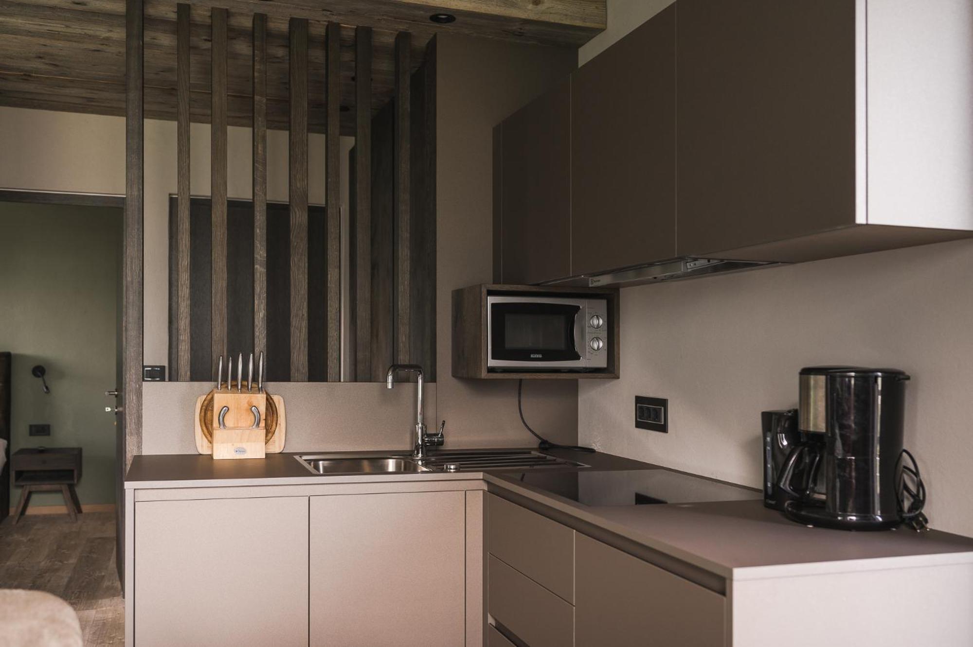Haus Artus Aparthotel Шена Екстериор снимка