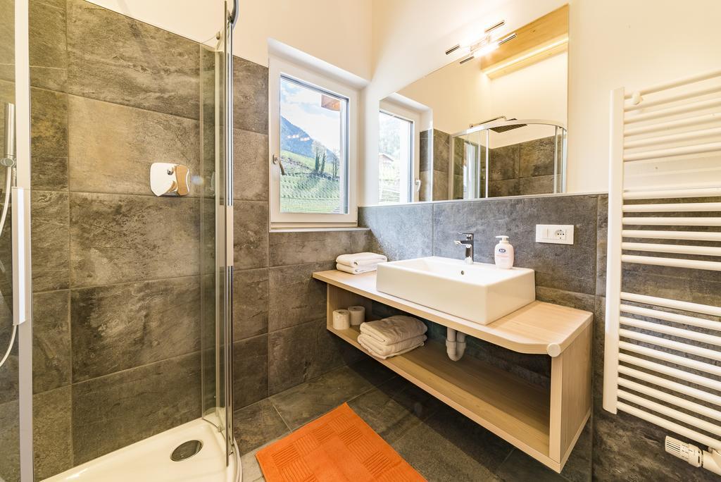 Haus Artus Aparthotel Шена Екстериор снимка