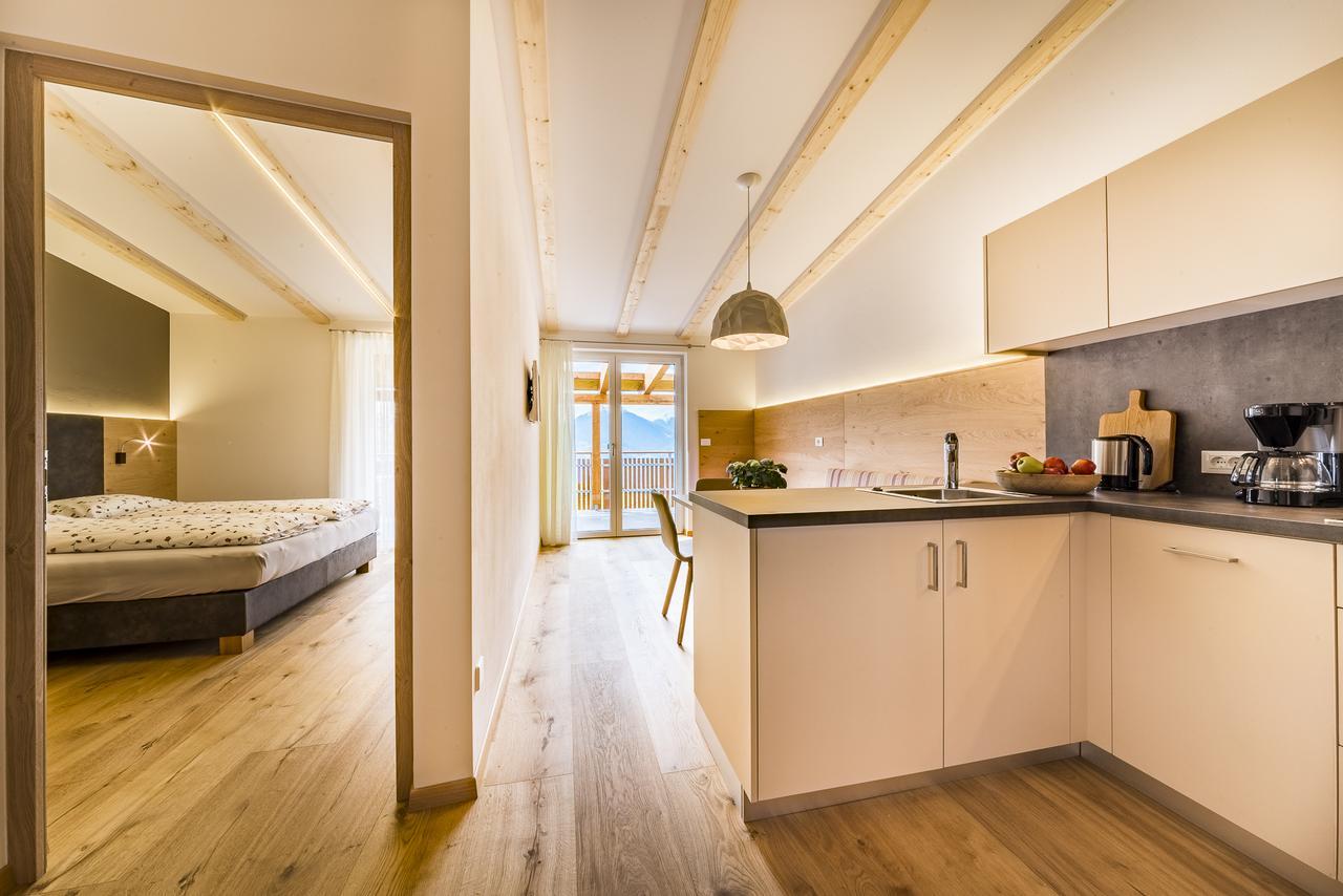 Haus Artus Aparthotel Шена Екстериор снимка